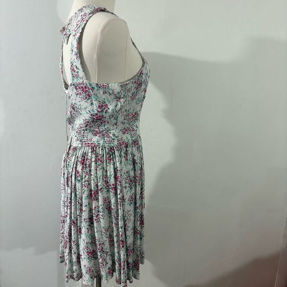 NWT Lauren Conrad Floral SundressHeart Shaped Open Back Sz 8 Pink White Easter - Picture 16 of 16